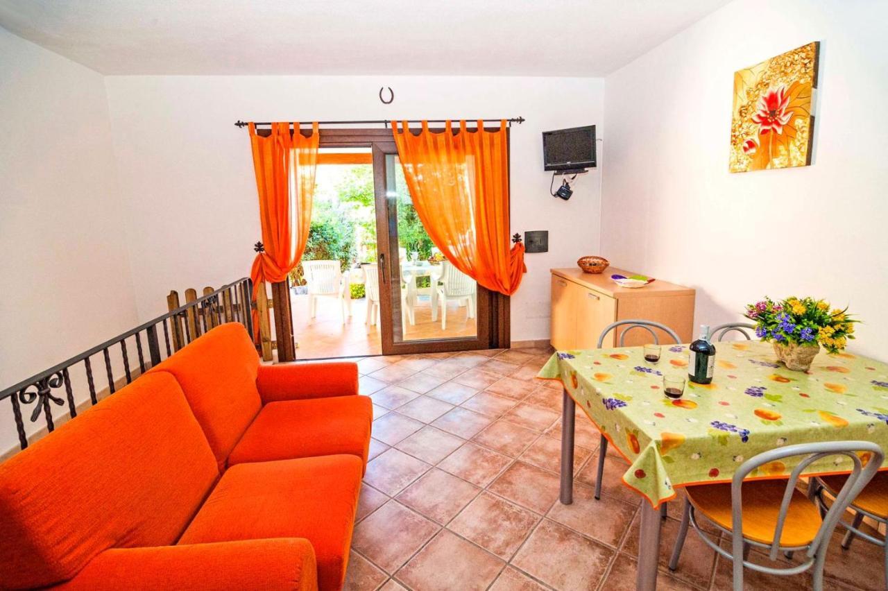 Residence Lu Soli Budoni Affitti Extérieur photo